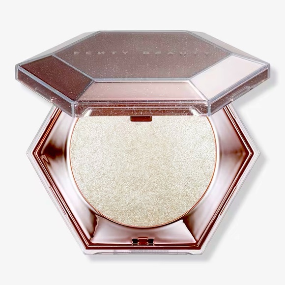 Fenty Beauty Highlighter in How Many Carats? - Picture 1 of 8